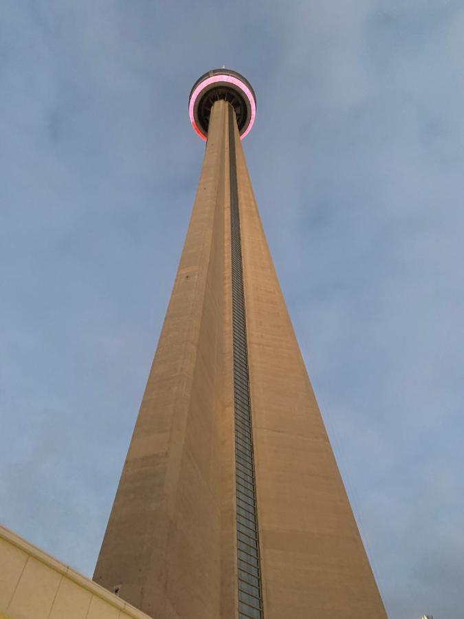 Hotel Big Oasis Studio Near Airport Yyz Toronto Exterior foto