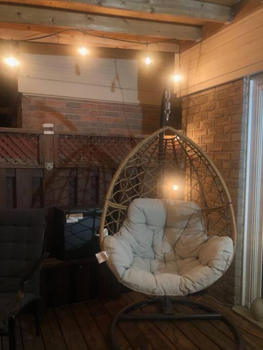 Hotel Big Oasis Studio Near Airport Yyz Toronto Exterior foto